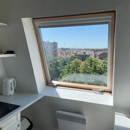 Grand Centre-ville Avec Ascenseur Апартаменты *